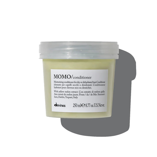 MoMo Conditioner Lightweight Moisturizing Conditioner
