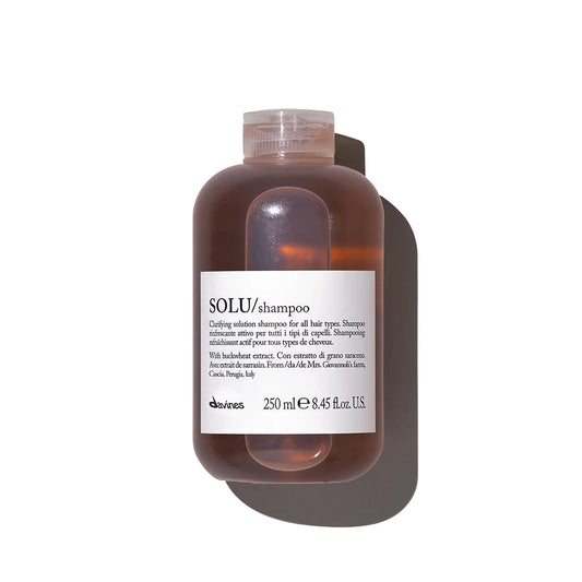 SOLU Cleansing Shampoo Removes Residue