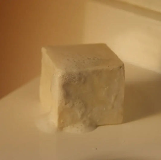 Najeau - Olive Oil Soap w/ Soap Bag